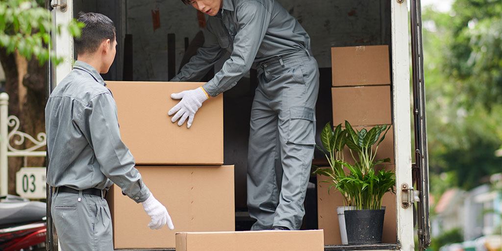 Trained, Skillful Packers